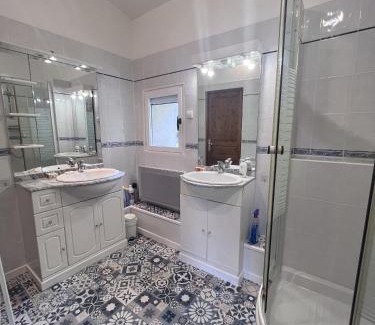 Emance House | Bienvenue Chez Vous