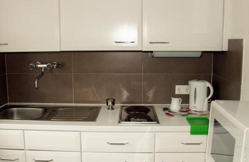 Buderich Apartment | Big 1 Room Apartment - 15 Min Messe DUS