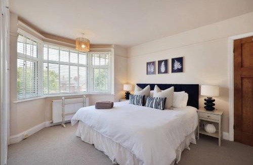 Hereford House | Big 3br I Central I Pets Welcome