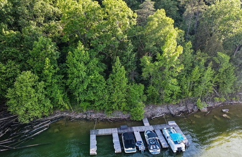 Cub Run House | Big and Beautiful @ Nolin Lake/ Mammoth Cave