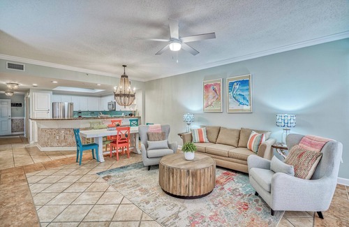Panama City Beach Condo | BIG Beach + BIG Condo = BIG Fun!