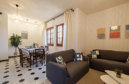 S'oru e Mari Villa | Big Beach Villa S Andrea- Privat Parking-Netflix-Self Ck -450m From the beach