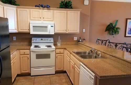 Long Beach Condo | BIG Beachfront Balcony and New Furnishings