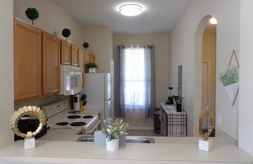 Wellington House | Big Beautiful 4 Bedroom in Regal Palms Resort