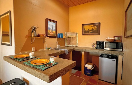 Study Butte-Terlingua House | Big Bend Bungalow A