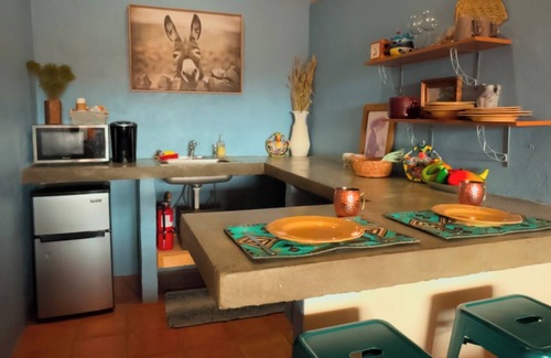 Study Butte-Terlingua House | Big Bend Bungalow B