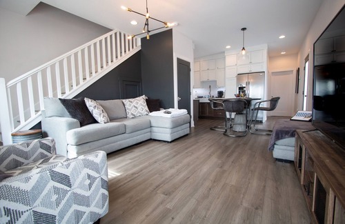 Indianapolis House | Big Blue: 2-Story Indy Home Near Downtown