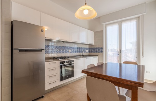 Finalborgo Apartment | Big bright apartment for max. 8 people with 4 bedrooms and 2 bathrooms