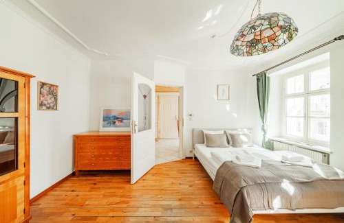 Spittelberg Apartment | Big Ceasars Volkstheater close to City Center