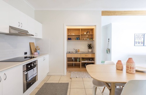 Yamba Apartment | Big Chill on the Hill - Oceanstays