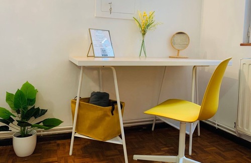 Vaureal House | ☘️🌷Big City House with Modern Design Furniture 🚙🌷🍀