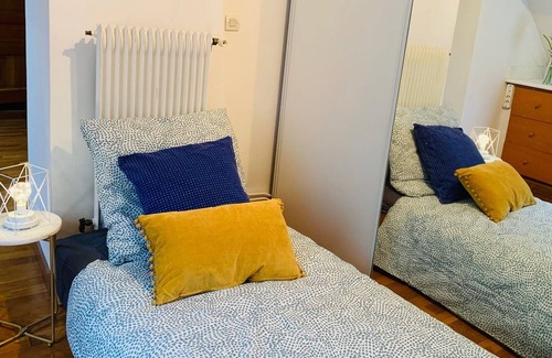 Vaureal House | ☘️🌷Big City House with Modern Design Furniture 🚙🌷🍀