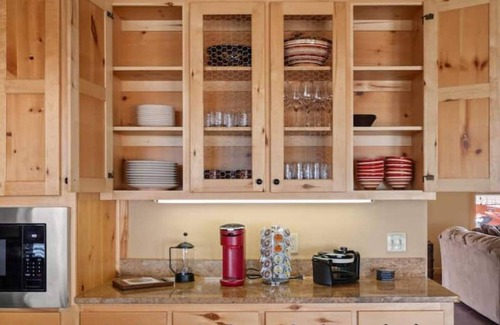 Shallowater House | Big Country Rustic Retreat 16 +