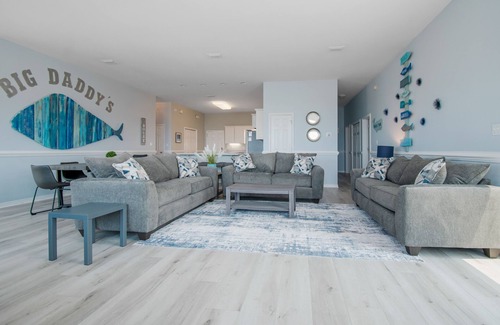 Navarre Beach House | Big Daddy's Cottage-Gulf Front Private Home Sleeps 22