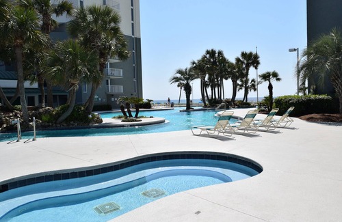 Long Beach Condo | Big Discounted Rates – Stay at Long Beach Resort During Renovations