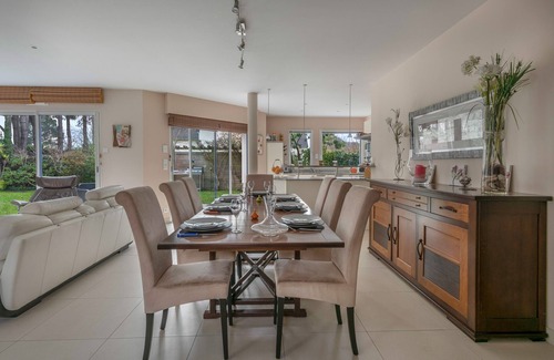 Mesquer House | Big family house in Mesquer with garden