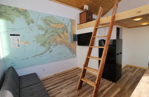 Big Lake House | Big Lake Tiny House Cabin