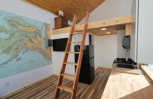 Big Lake House | Big Lake Tiny House Cabin