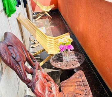 Dar es Salaam Bed & Breakfast | Big Master bed with Private bath, Beautiful view, fast WIFI at City Centre