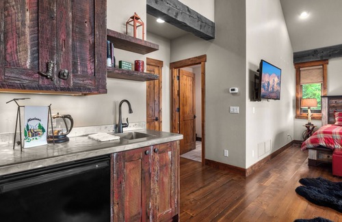 Whitefish House | Big Mountain Beauty