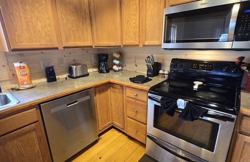 Rockbridge Cabin | Big Oak Cabin (Hocking Hills area)