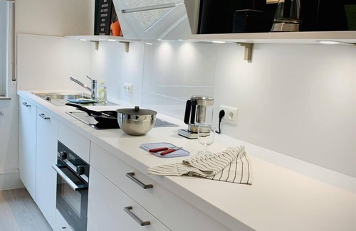 Marburg Apartment | BIG PAUSE! - GNAU Rent - Jürgen Gnau