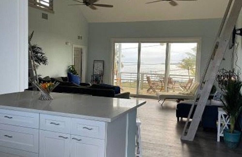 Big Pine Key House | Big Pine - Bring your boat! - 4BR/3BA ocean front, private pool & dock