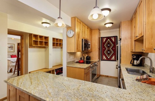 Snowmass Village Condo | Big Savings, More Nights! 15% off 3 night stays thru Dec 14