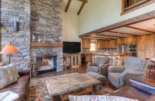 Big Sky House | Big Sky Vacation Rentals: Black Eagle 10