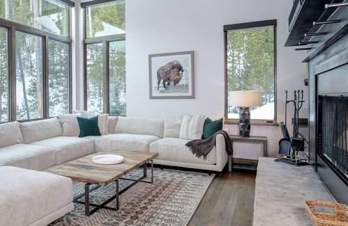 Powder Ridge Ski Chalet | Big Sky Vacation Rentals: Homestead 8 Claim Jumper