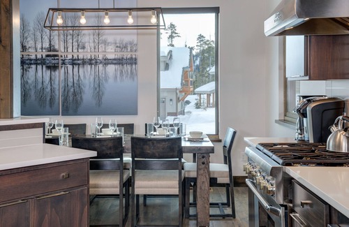 Powder Ridge Ski Chalet | Big Sky Vacation Rentals: Homestead 8 Claim Jumper