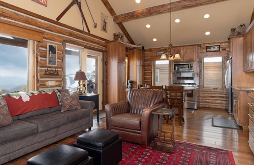 Big Sky Cabin | Big Sky Vacation Rentals: Cowboy Heaven Cabin 13 Bandit