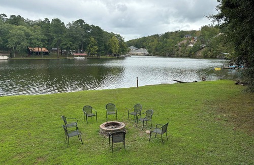 Mid America House | BIG SUMMER SALE- book now for Amazing deal for 2025. Nights as low as 350!