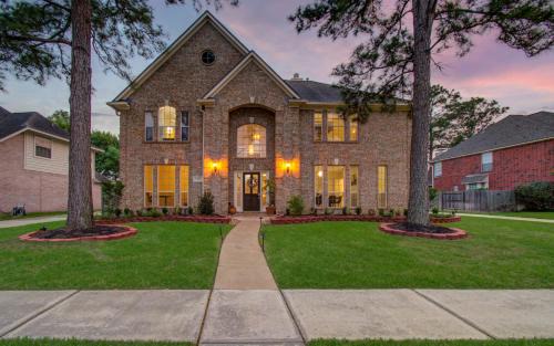 Cypress House | Big Texas Living - Spacious 5-BD with Pool