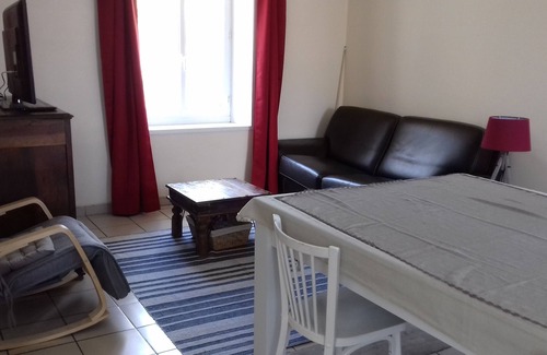 Bourcefranc-le-Chapus House | Big village house - close to the sea