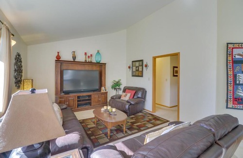 Bigfork House | Bigfork Village Retreat - 1 Mi to Flathead Lake!