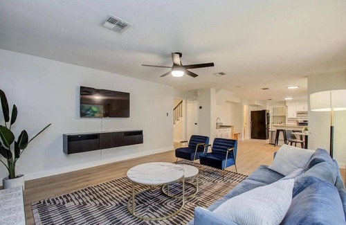 Jersey Village House | Bigger & Better Tropical Oasis