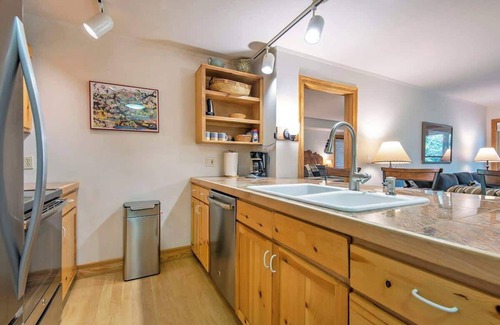 Driggs Condo | Biggest 2 bedroom @ Teton Creek Resort - Hot Tub!