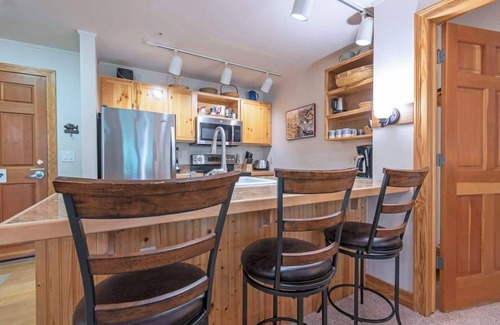 Driggs Condo | Biggest 2 bedroom @ Teton Creek Resort - Hot Tub!