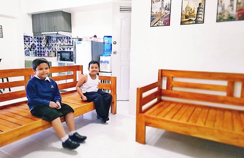 San Jose Condo | BigLove❤️D-J 2BR 12ꆜ *View-Deck *Netflix *Pool *Parking