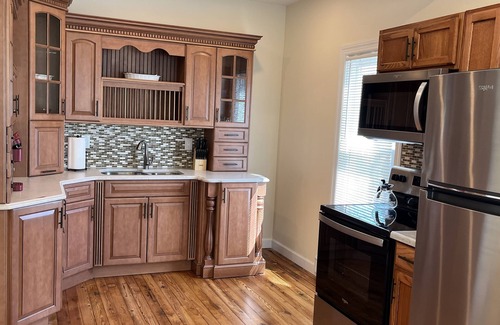 Oneonta Apartment | BigWave 1 -Total reno 1st fl, near ASV & Colleges