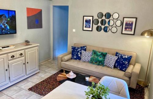 Lastours Apartment | Bijou SURDESPINE air conditioned 100m to Historic 4 Cathar Châteaux Lastours access to a very pretty riverside garden!