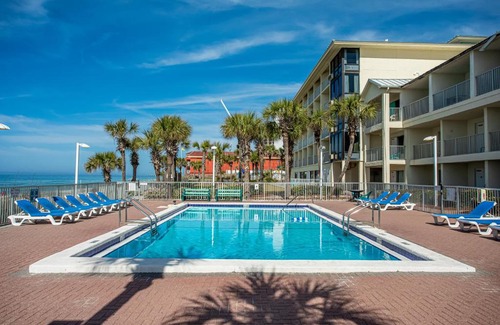 Long Beach Hotel | Bikini Beach Resort