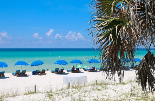 Long Beach Hotel | Bikini Beach Resort