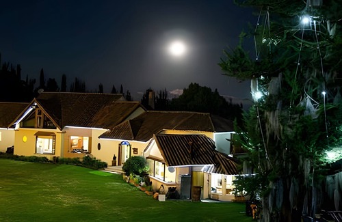 Ubate Ski Chalet | Bilbao Room Chalet Campestre