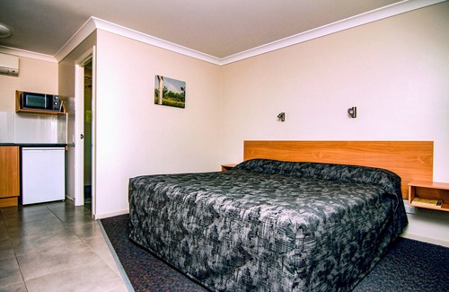 Mundubbera Hotel | Billabong Motor Inn