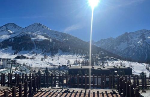 Sestriere Apartment | Bilocale con terrazzo e vista spettacolare sui monti