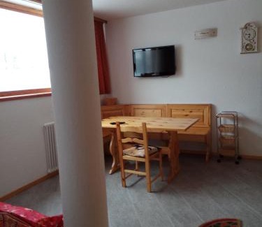 San Sicario Alto Apartment | Bilocale Fronte Piste - Appartamentiflarida Sansicario Alto