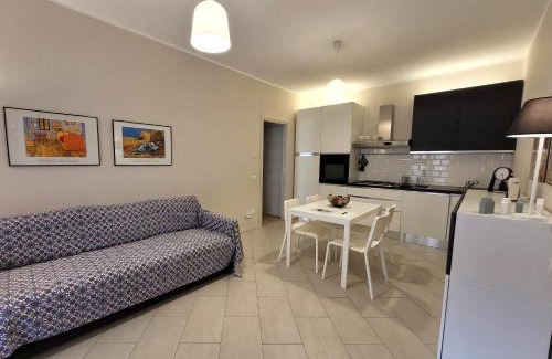 Rometta Marea Apartment | Bilocale Rometta Marea