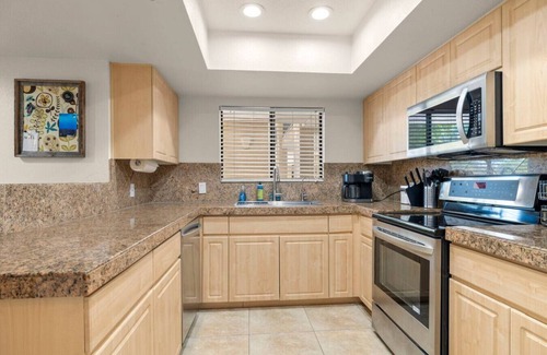 Camelback East Apartment | Biltmore Condo w/Heated Pool!